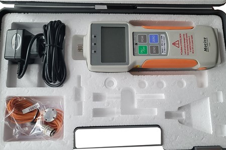 鉑電機(jī)器人采購一諾Motive品牌推拉力計用于壓縮力的測試
